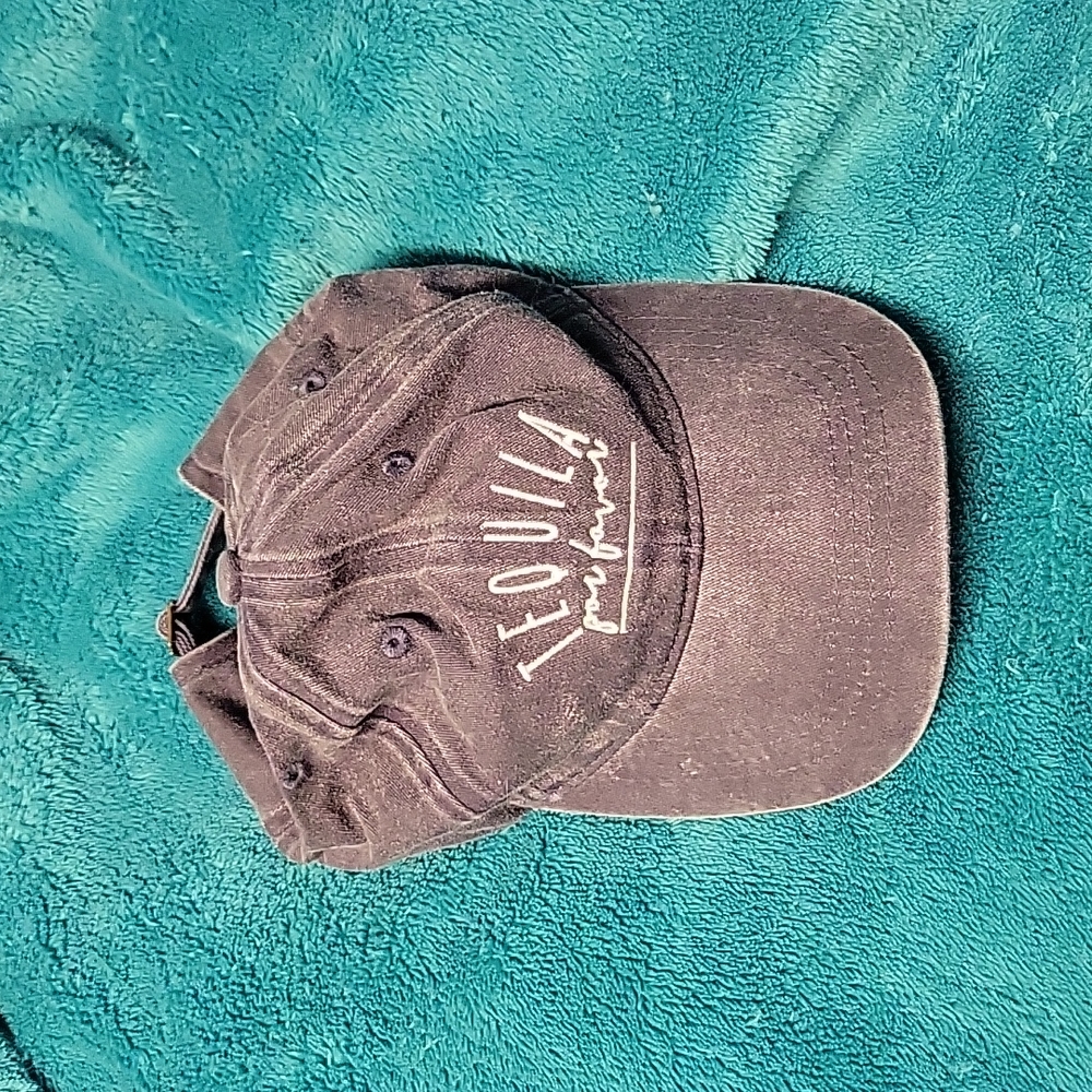 Cute hat!